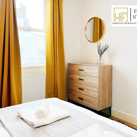 Last-Minute Specials L Premium Deal On 2 Double Bed Apartment For 6 Guests L Best Deals L Hofin Stays Short Lets & Serviced Accommodation Londres Exterior foto