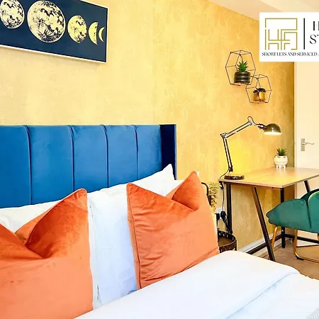 Last-Minute Specials L Premium Deal On 2 Double Bed Apartment For 6 Guests L Best Deals L Hofin Stays Short Lets & Serviced Accommodation Londres Exterior foto
