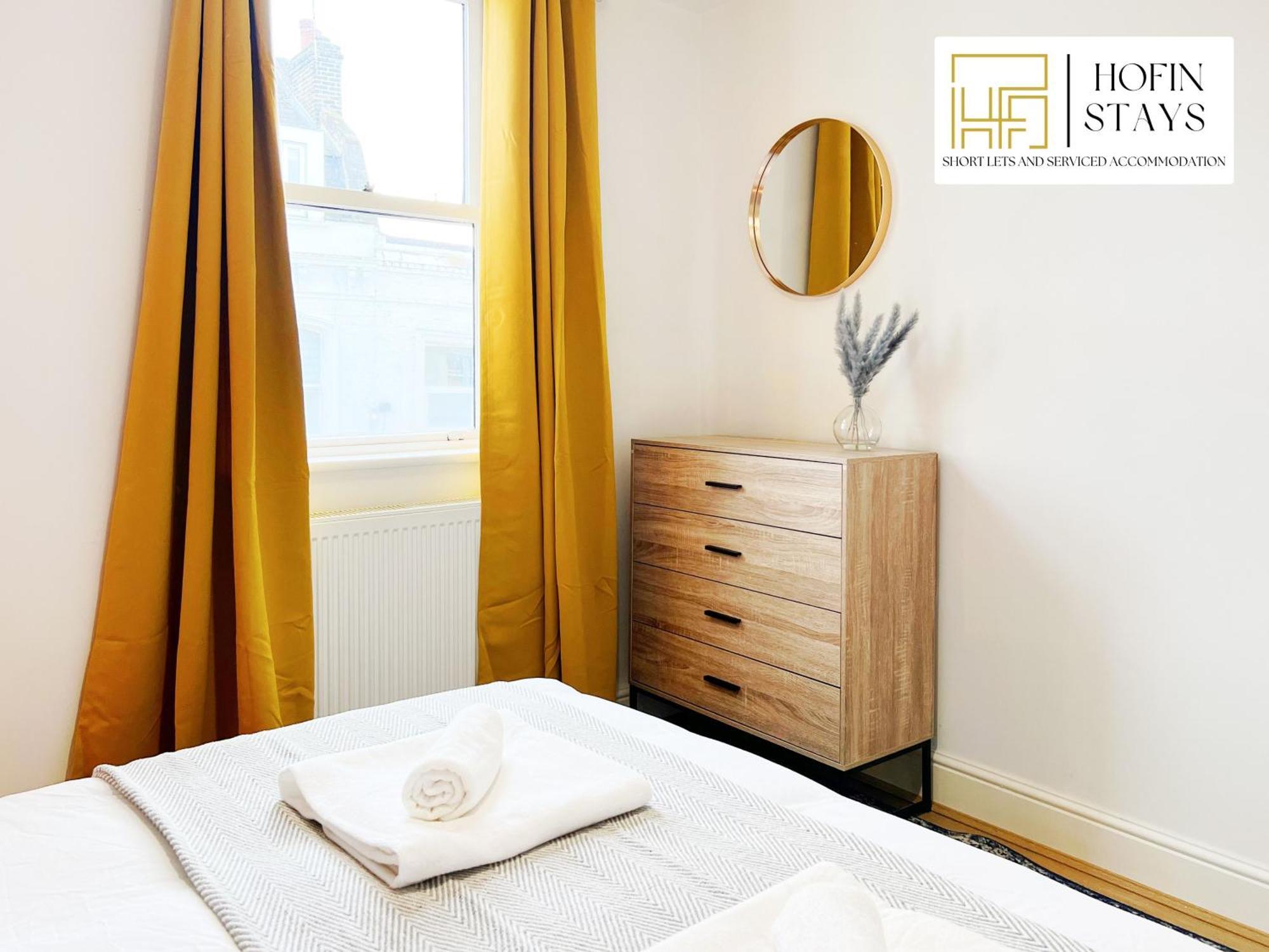 Last-minute Specials L Premium On 2 Double Bed For 6 Guests L Deals L Hofin Short Lets & Serviced Apartamento