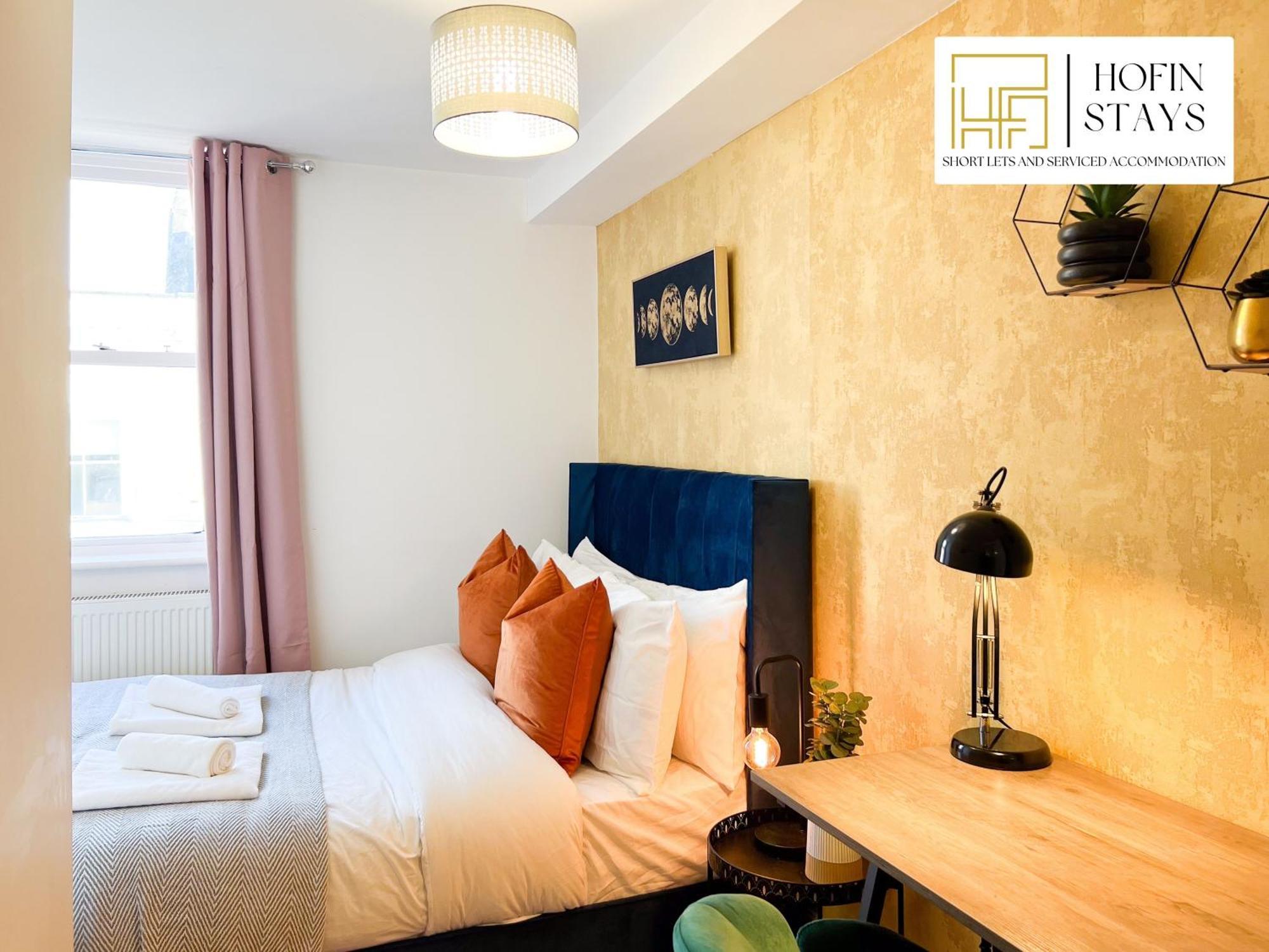 Last-minute Specials L Premium On 2 Double Bed For 6 Guests L Deals L Hofin Short Lets & Serviced Londres